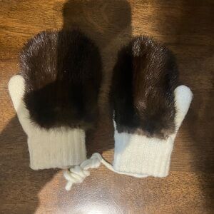 Real brown mink fur mittens